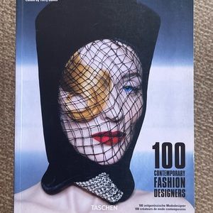 100 Contemporary Fashion Designers - Taschen book